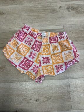 Leikini’s Shorts Pink & Orange